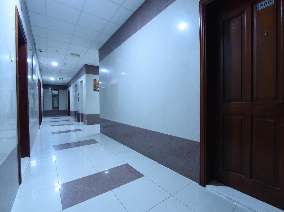 Oyo 274 California Suites Fujairah Exterior foto