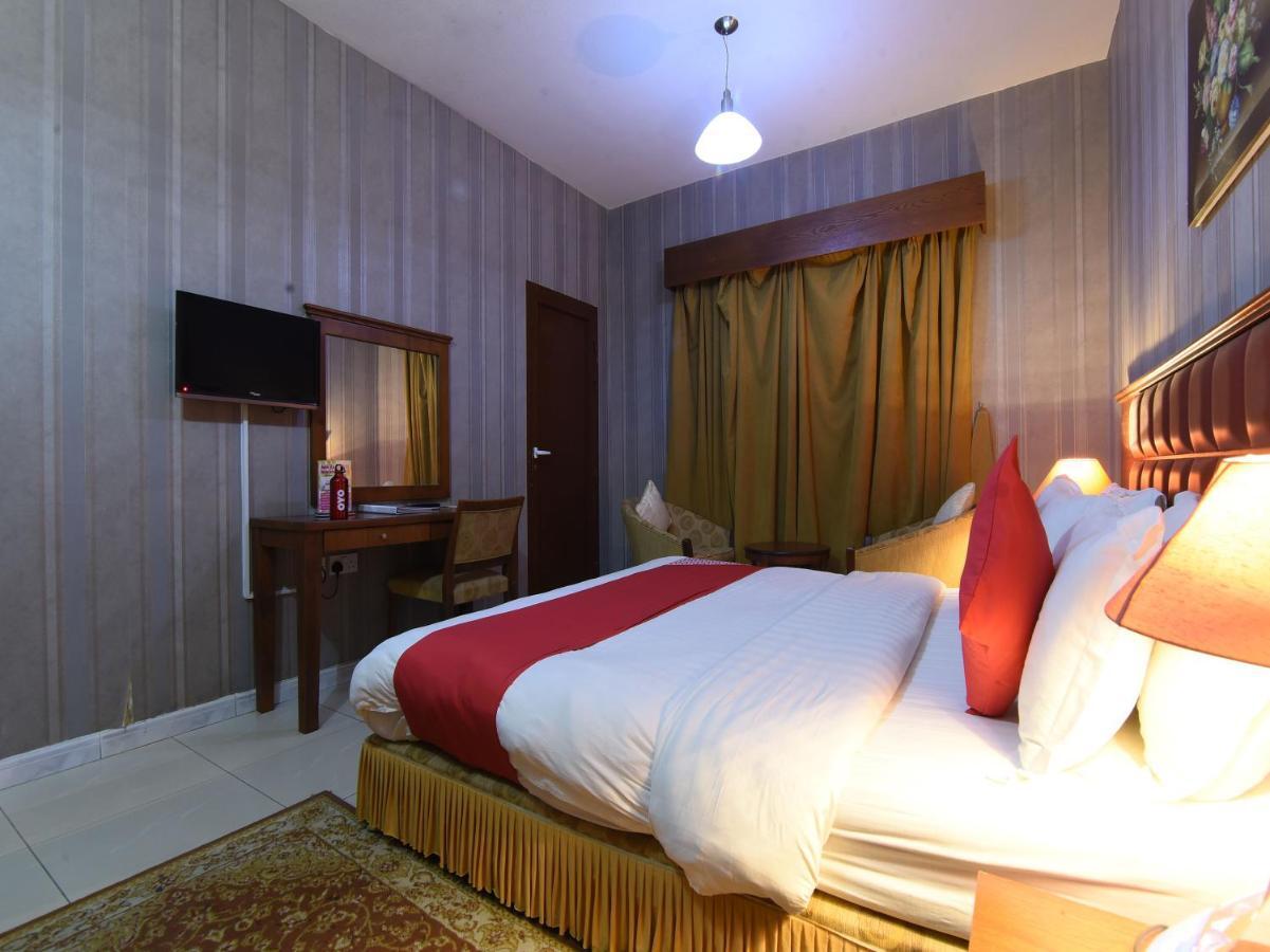 Oyo 274 California Suites Fujairah Exterior foto