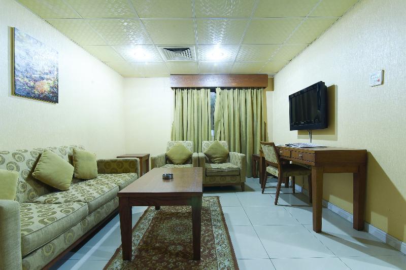 Oyo 274 California Suites Fujairah Exterior foto